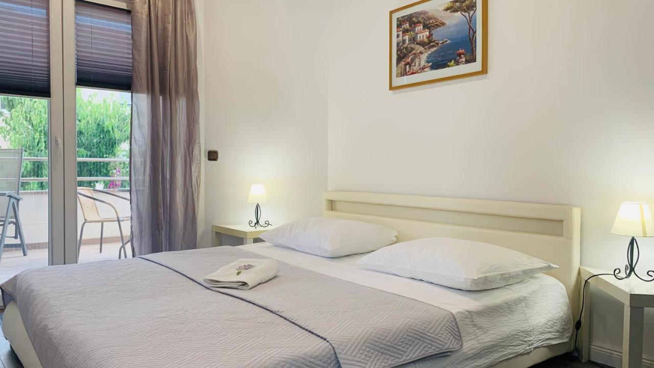 Villa Andrijana - Exclusively Yours - Family Getaway With Private Pool Kastela Exterior photo
