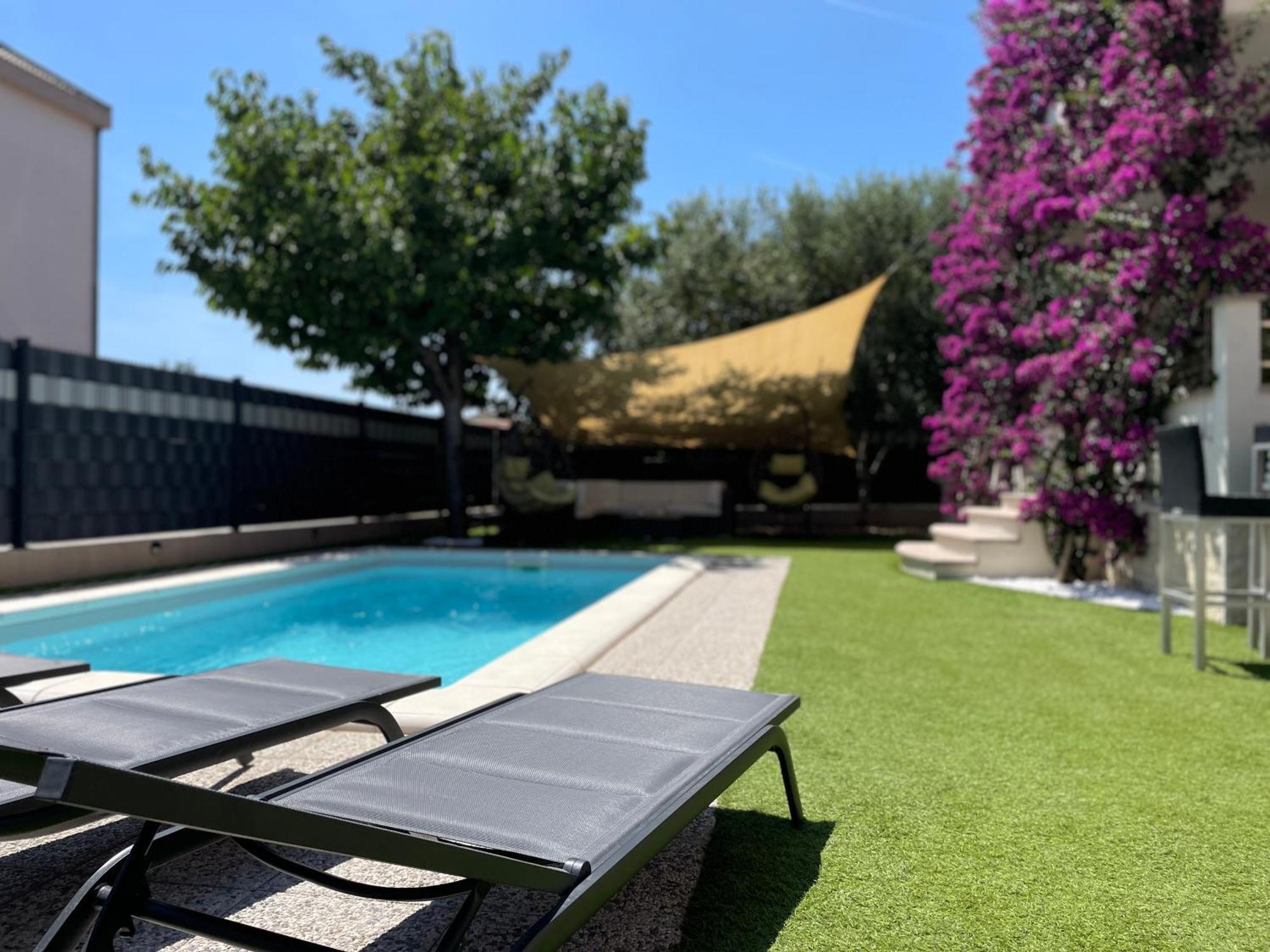 Villa Andrijana - Exclusively Yours - Family Getaway With Private Pool Kastela Exterior photo