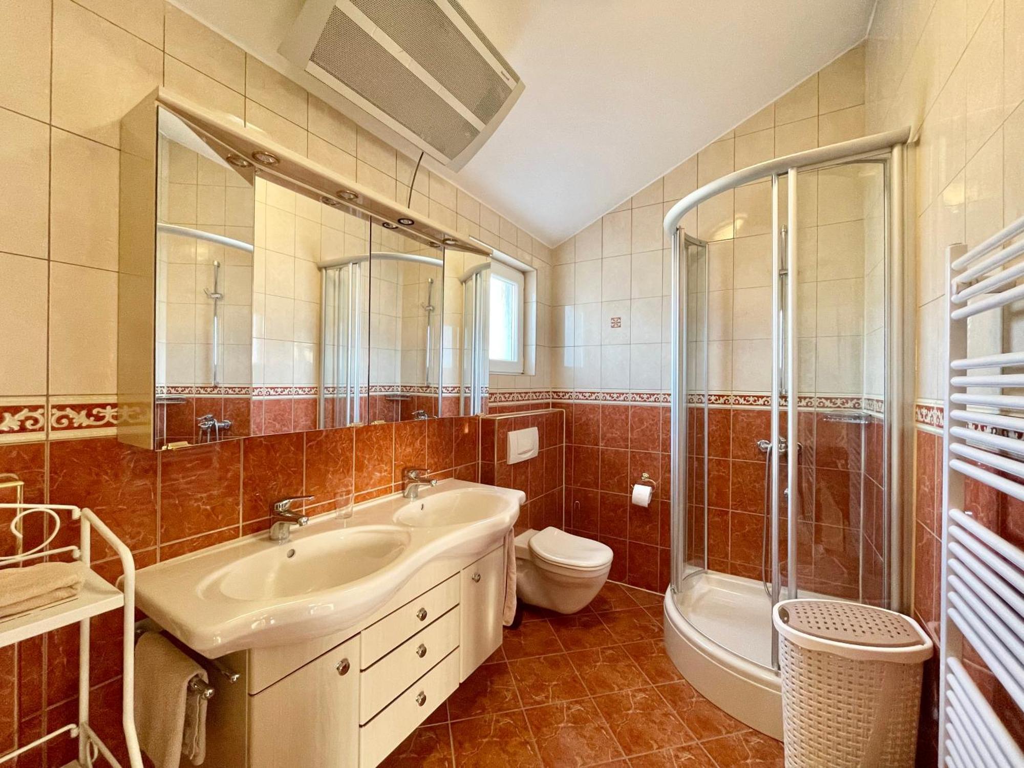Villa Andrijana - Exclusively Yours - Family Getaway With Private Pool Kastela Exterior photo